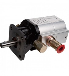 NorTrac Cast Iron Two Stage Pump 9 GPM, 1/2in. Dia. Shaft, Model# CBNA-6.3/3.0A+2642